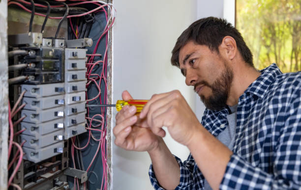 Best Electrical Contractors for Businesses  in Roodhouse, IL